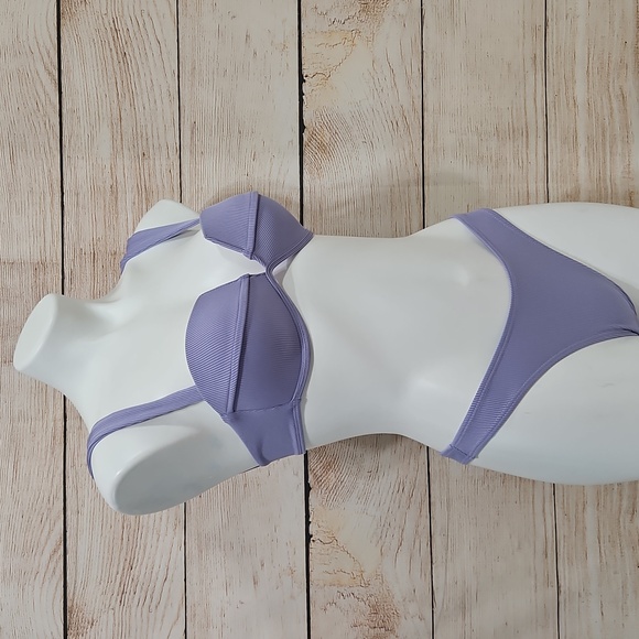 💟 NWOT Ribbed V Front High Leg Bikini Lavender Purple Small - Picture 9 of 11